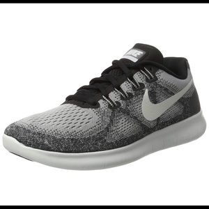 NIKE Women's Free Run 2017 Running Shoe